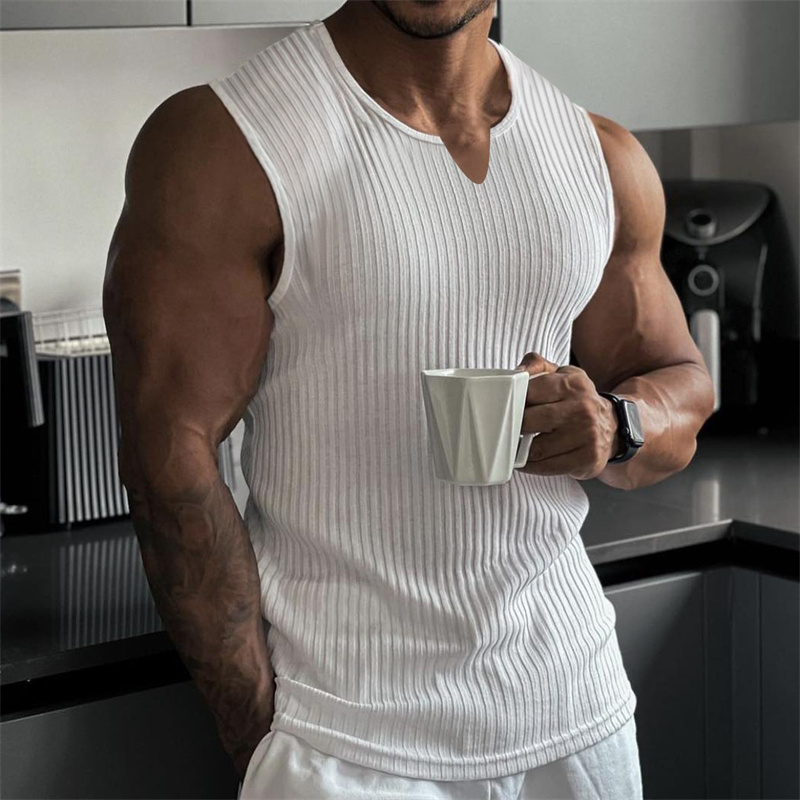 夏の新メンズ V ネックベストストライプジムタンクトップ男性 - Undershirt Crew Neck のレビューと価格